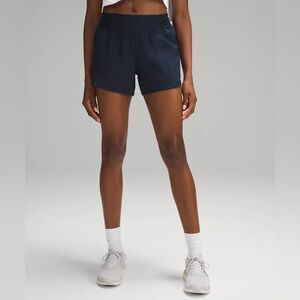 Lululemon Hotty Hot High-Rise Lined Short 4”